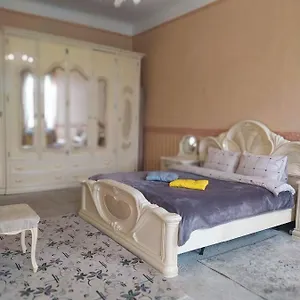 Апартаменты в самом центре столицы., Киев
